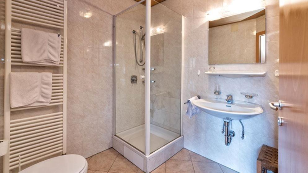Residence Andrea Lagundo Extérieur photo